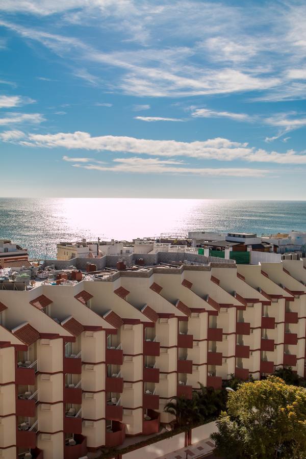 Palm Beach Club Apartamentos Carihuela Torremolinos Exterior photo